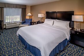 Holiday Inn Express & Suites Lebanon by IHG