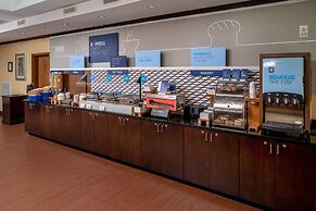 Holiday Inn Express & Suites Lebanon by IHG