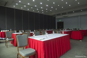 Microtel by Wyndham UP Technohub