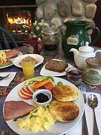 The Lady MacDonald Country Inn