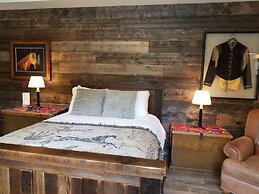 The Lady MacDonald Country Inn