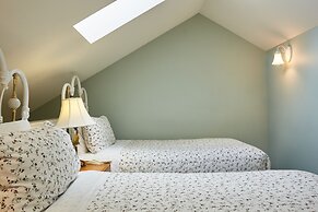 The Lady MacDonald Country Inn