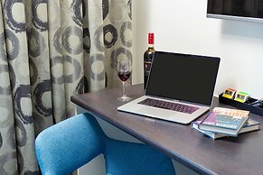 Comfort Hotel East Melbourne