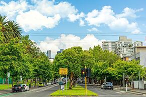 Comfort Hotel East Melbourne