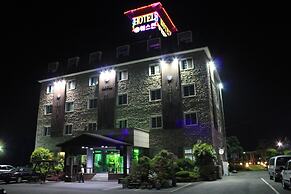 Western Hotel