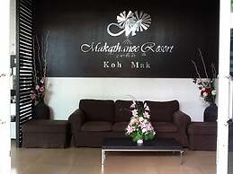 Makathanee Resort