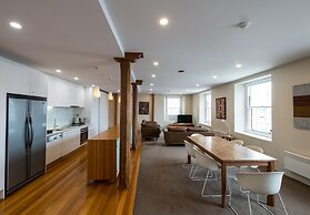 Sullivans Cove Apartments