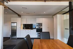 Sullivans Cove Apartments