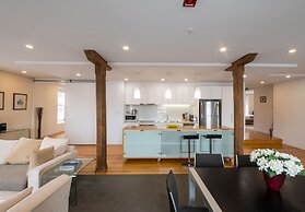 Sullivans Cove Apartments