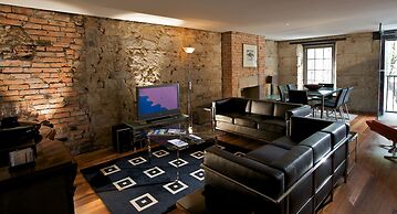 Sullivans Cove Apartments