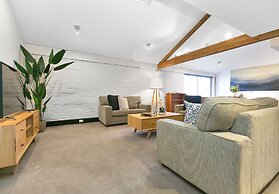 Sullivans Cove Apartments