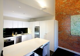 Sullivans Cove Apartments