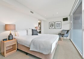 Sullivans Cove Apartments