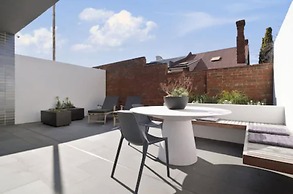 Sullivans Cove Apartments