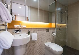 Sullivans Cove Apartments