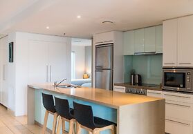 Sullivans Cove Apartments