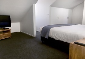 Sullivans Cove Apartments