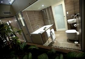 Sullivans Cove Apartments