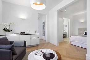 Sullivans Cove Apartments