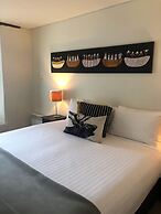 Sullivans Cove Apartments