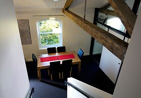 Sullivans Cove Apartments