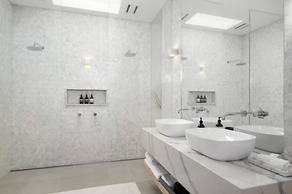 Sullivans Cove Apartments