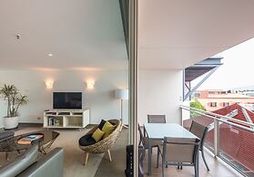 Sullivans Cove Apartments