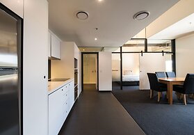 Sullivans Cove Apartments