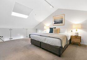 Sullivans Cove Apartments