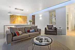 Sullivans Cove Apartments