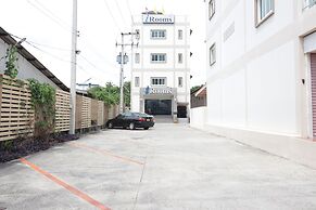 Hua Hin Irooms Hotel