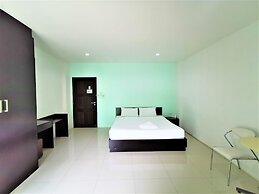 Hua Hin Irooms Hotel