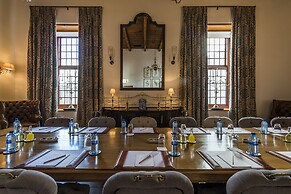 Drostdy Hotel