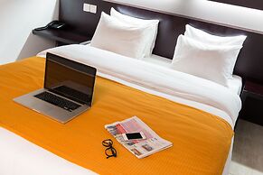 MINA HOTEL LIBREVILLE