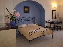 Giannis Hotel Apartments