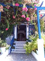 Giannis Hotel Apartments