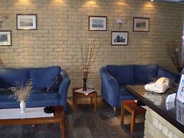 Giannis Hotel Apartments