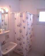 Giannis Hotel Apartments