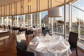 Eurostars Oasis Plaza Hotel