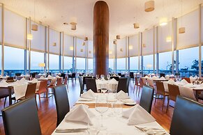 Eurostars Oasis Plaza Hotel