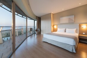 Eurostars Oasis Plaza Hotel