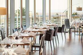 Eurostars Oasis Plaza Hotel