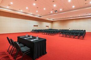 Eurostars Oasis Plaza Hotel