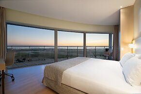 Eurostars Oasis Plaza Hotel