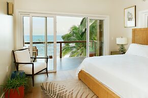 Ray Caye Private Island Resort