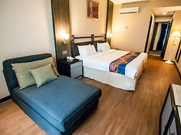 KK Times Square Hotel