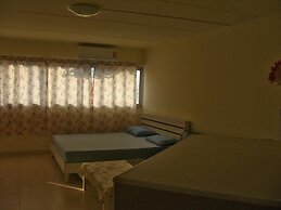 IMPACT Muang Thong Thani Service Condo