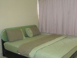 IMPACT Muang Thong Thani Service Condo