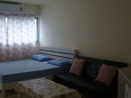 IMPACT Muang Thong Thani Service Condo