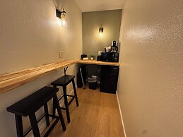 The Pioneer Motel